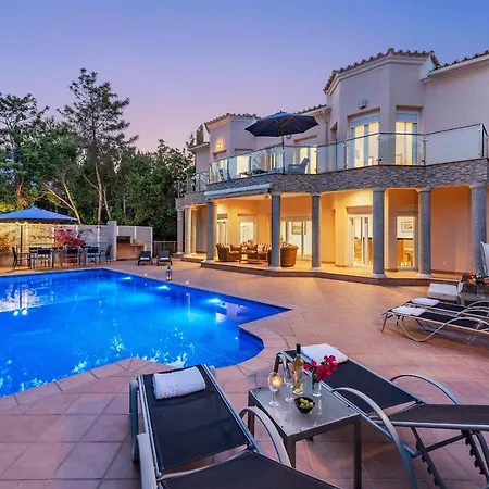 Merlin Villa