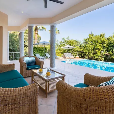 Merlin Villa